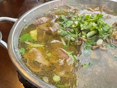 -谢老五跷脚牛肉·非遗传承店