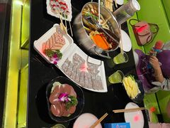 -唯爱KTV聚会餐厅(仙林东城汇店)