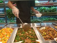 自助取餐区-老乡鸡(上海白玉兰广场店)