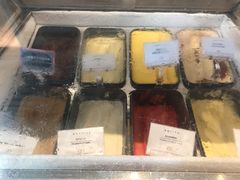 -圣丰索菲特·2 On 988 Café 自助餐厅