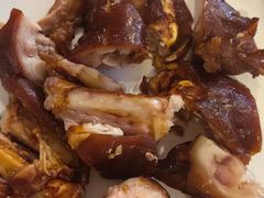 -老鼎万春卤菜(五代传承创始老店)