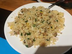 -臻鲜燕海鲜融合餐厅(金陵style店)