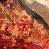 五一还去什么重庆，来青岛这家“戏精火锅店”