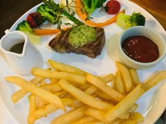 -Kitchen·Y洋厨房西餐厅(王府壹号店)