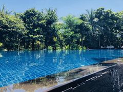 -三亚湾海居铂尔曼度假酒店