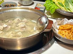 -喃喃椰·糟粕醋·椰子鸡火锅(七堡花园店)