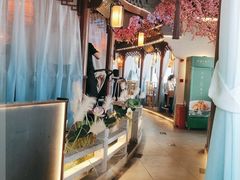 -荷塘秋月·本帮江浙菜(国权路店)