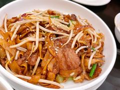 招牌干炒牛河-香港狮子山下•粤菜餐厅(三里屯总店)