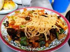 新疆手工过油肉拌面-楼兰里新疆风味餐厅(泰山路店)