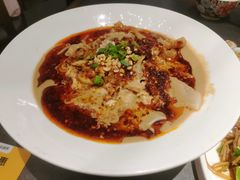 -江城小馆陕南妈妈菜·全球旅行餐厅(钟楼店)