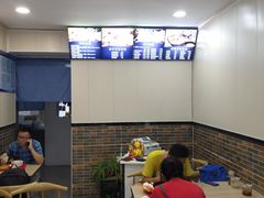 用餐区-盛秦腊汁肉白吉馍·米线(北宁湾店)