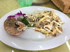 -日照大牌檔•小船海鲜(万平口店)