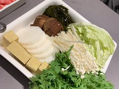 -鼎鼎香·港式火锅(北京SKP店)