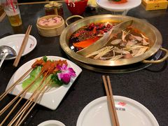 -潮火锅·麻辣牛肉火锅(观音桥方圆·LIVE店)