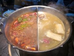 -湊湊火锅·茶憩(新中关购物中心店)