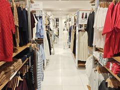 -优衣库(广州天河领展广场店)