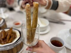 手抓芋丝脆春卷-凤凰楼酒家·粤宴点心(华强北店)