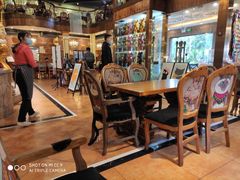 大堂-more than meow吴止猫主题餐厅(承德 中船汇店)