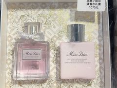 -燕莎友谊商城(亮马桥店)