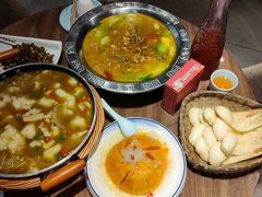 -有红鸡毛店·川菜(建设路店)