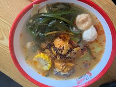 -小蛮椒麻辣烫·麻辣拌(青浦宝龙店)