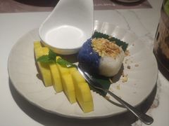 -泰椰里·泰国餐厅(智慧城广百广场店)