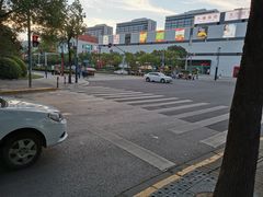 -浦江城市生活广场(江月路店)