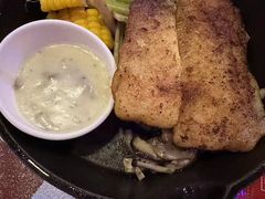 -鲨鱼美式餐厅酒吧Sharky