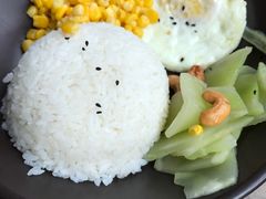 -海盗虾饭·剥好的小龙虾饭(SOHO尚都店)