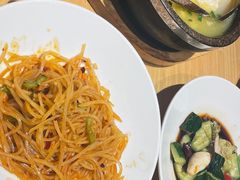 -关东小磨东北菜(上海长风大悦城店)