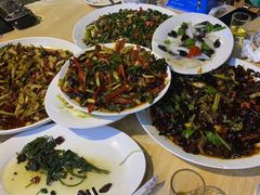 -江湖黑大兔(杨家坪店)