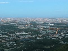 -鬼笑石后山停车场