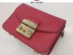 -爱革·奢品·鞋包·衣物·家居(博荟广场店)