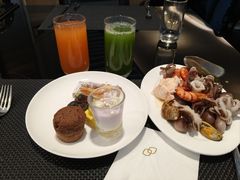 -圣丰索菲特·2 On 988 Café 自助餐厅