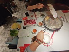 -八合里牛肉火锅(上海世茂广场店)