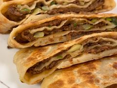 -溢心园香河肉饼总店