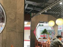大堂-呷哺呷哺(普陀乐购真北店)