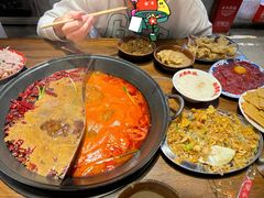 -萍姐火锅·公路夜市(武汉首店)