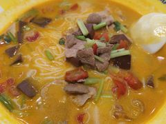 -粉小主·贵州酸汤牛肉粉(南京仙林金鹰店)