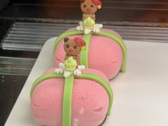 -亚洲国际大酒店·云顶阁旋转自助餐厅