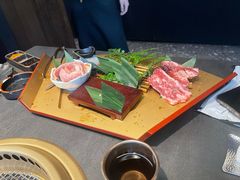 -铭牛烧肉·和牛海鲜自助(高新月牙湖店)
