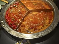 -廖掌柜·重庆鲜货火锅(上海首店)