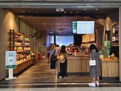 -星巴克(深圳北站B5检票口)