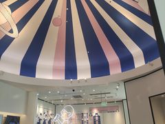 -喜茶(迪士尼小镇DP店)