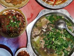 -谢老五跷脚牛肉·非遗传承店