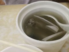 椰子炖鸡汤-东平传统鸡饭(德信华城店)