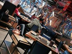 大堂-老墙根涮肉·铜锅·烧烤(欢乐谷·王四营店)