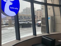 -瑞幸咖啡(南京六合阿尔卡迪亚店)