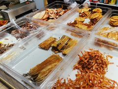 自助取餐区-水一方现烤鱿鱼丝大连特产(华南亿合城店)