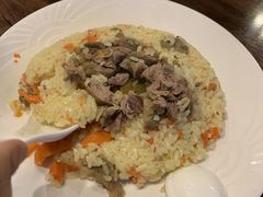 精品碎肉抓饭-塔里木的羊·新疆特色餐厅(钱湖北路店)